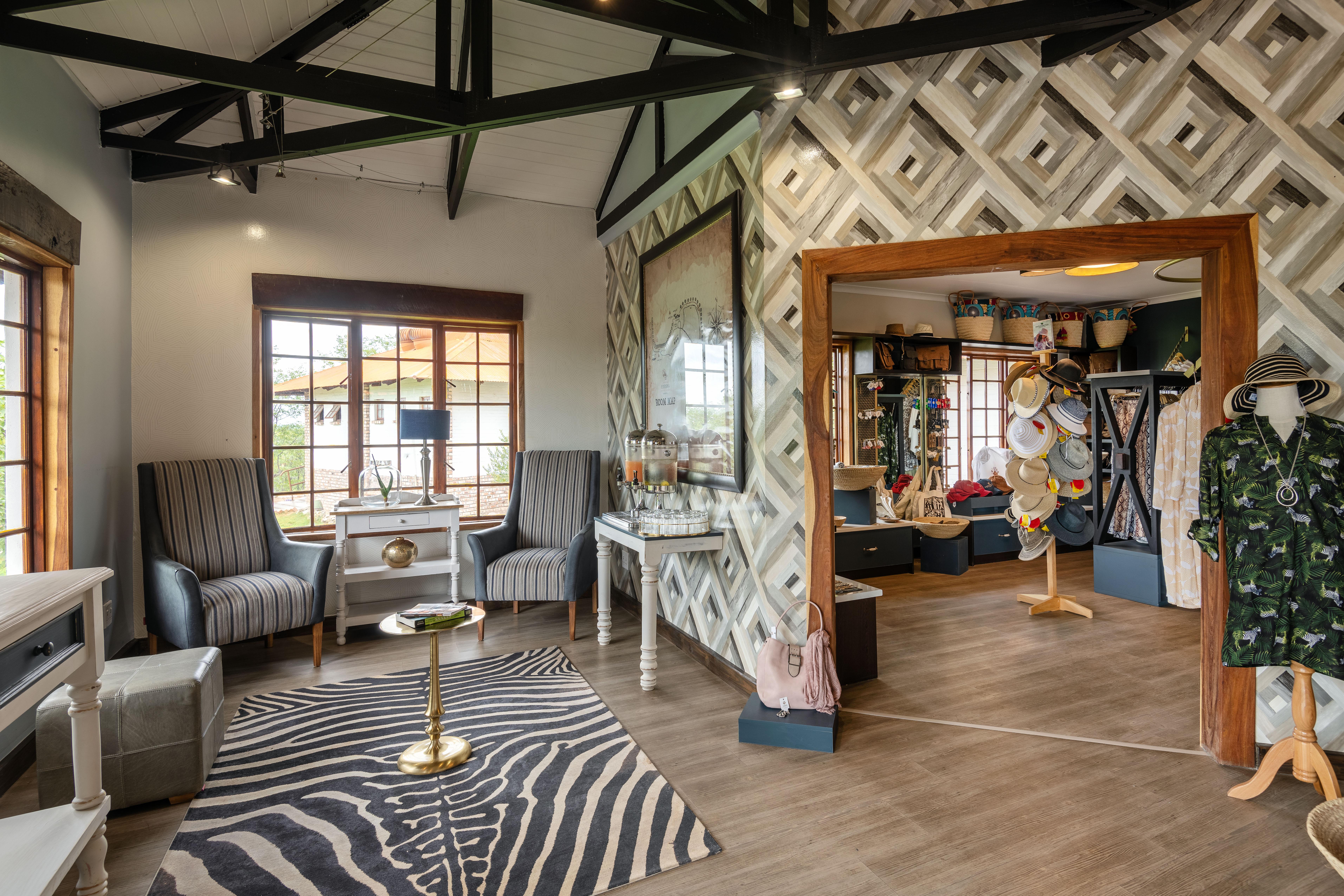 Gondwana Etosha Safari Lodge Okaukuejo Εξωτερικό φωτογραφία