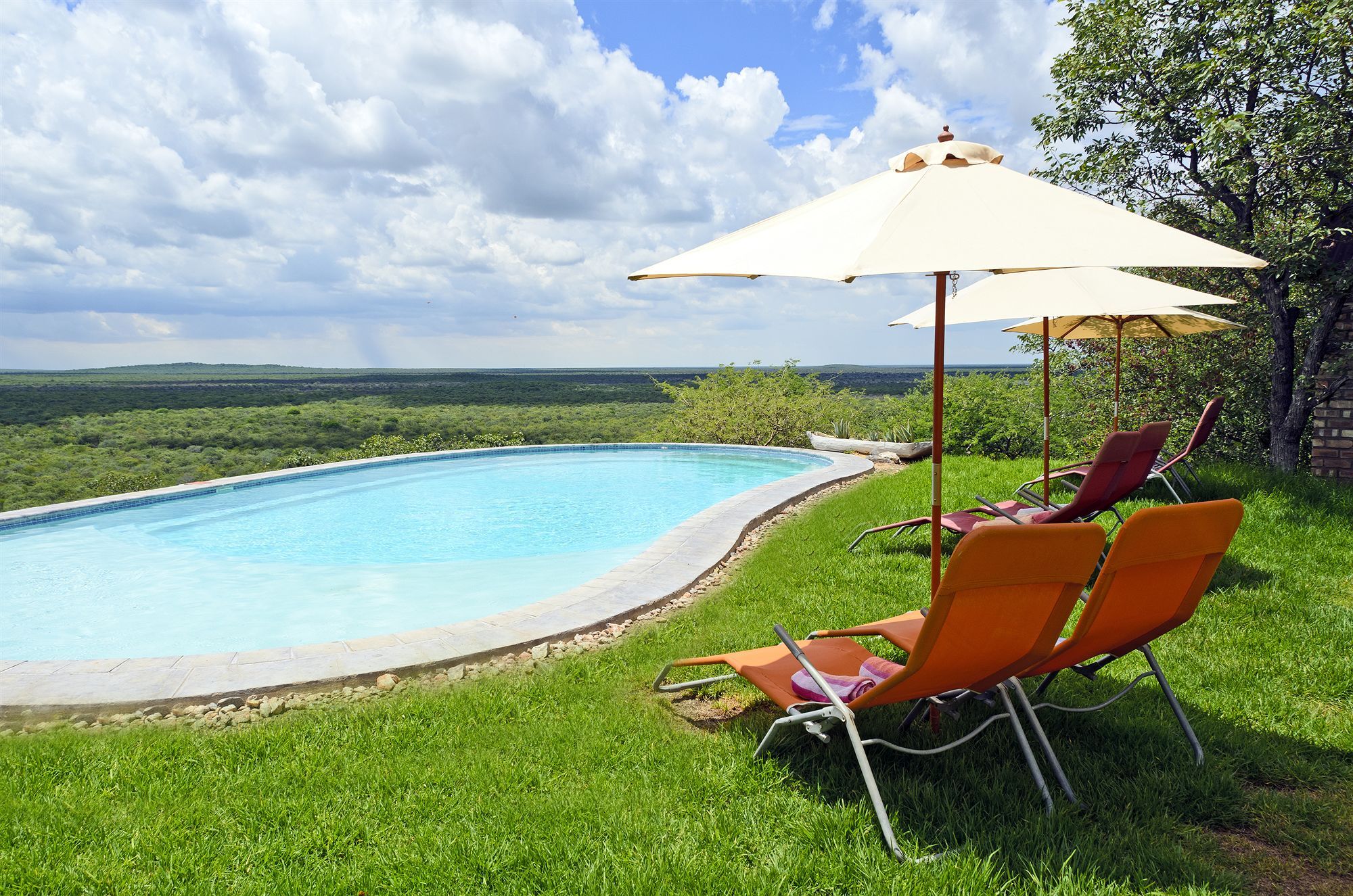 Gondwana Etosha Safari Lodge Okaukuejo Εξωτερικό φωτογραφία