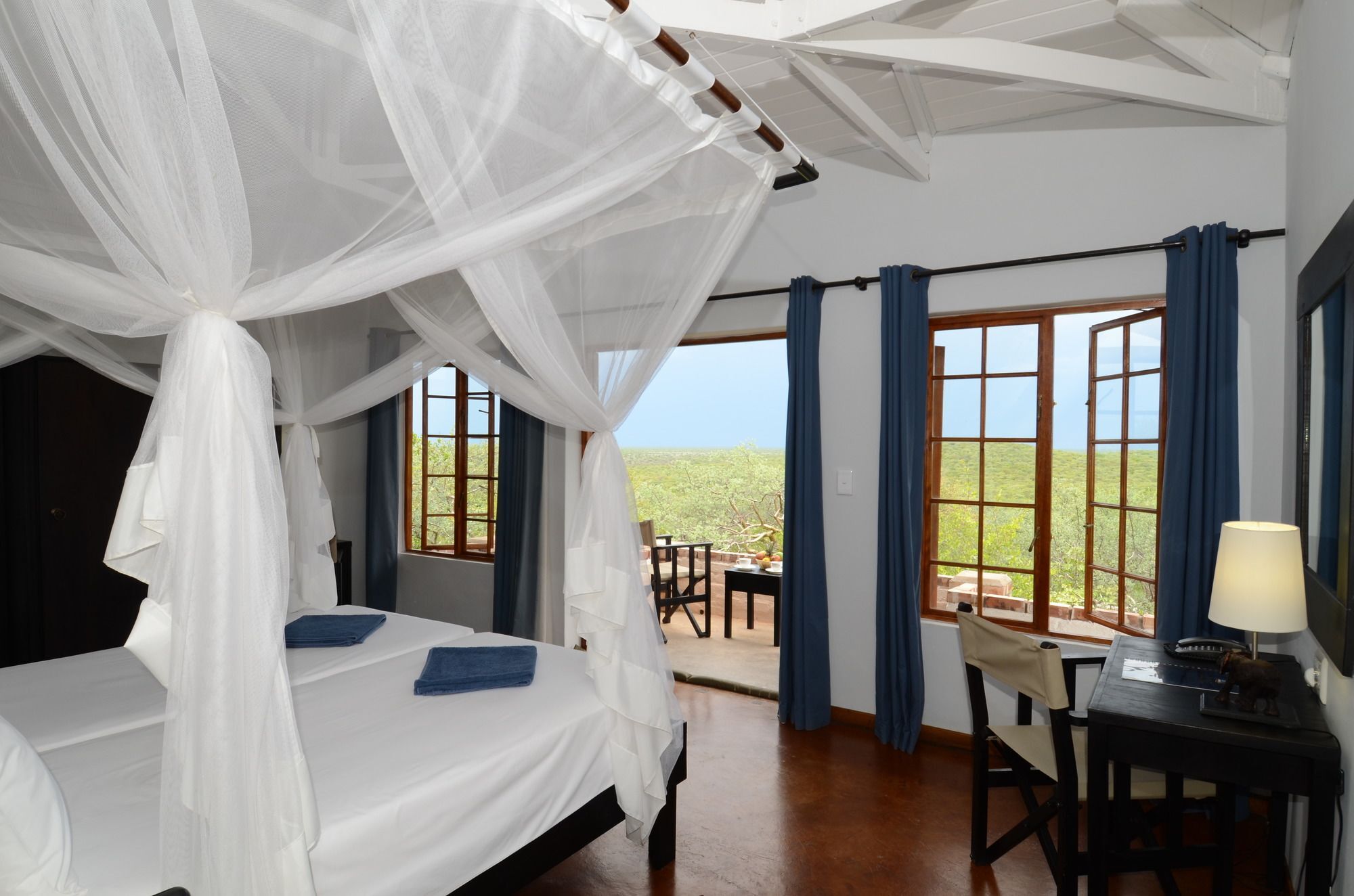 Gondwana Etosha Safari Lodge Okaukuejo Εξωτερικό φωτογραφία
